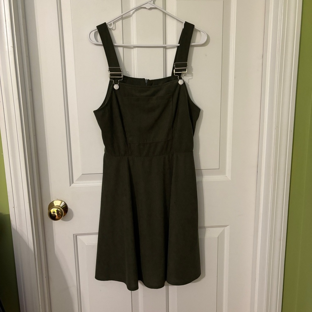 Adjustable-Strap Olive Green Jumper